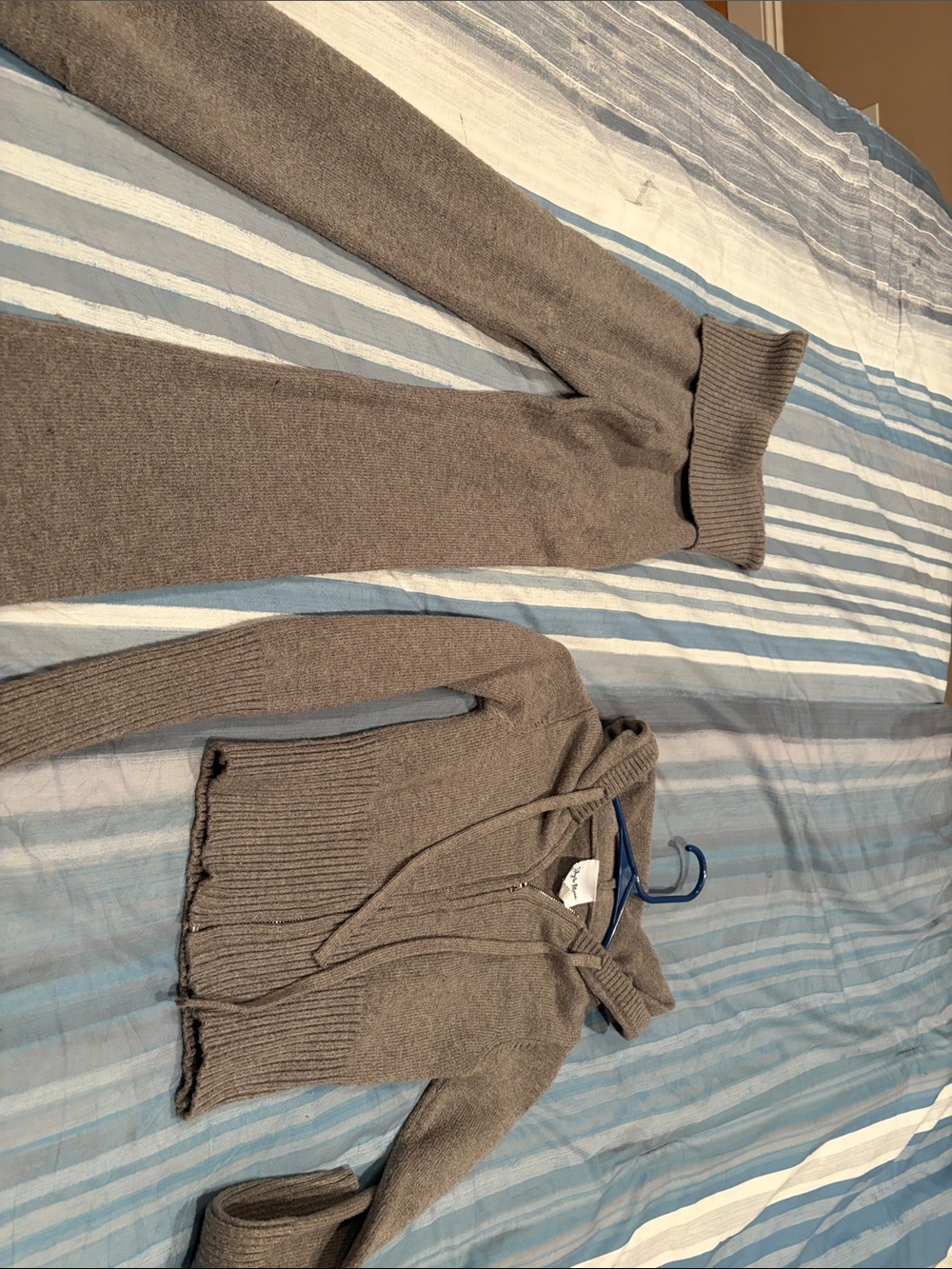 Women's Gray Ribbed Zip-Front Hoodie Cardigan Sweater with matching bottoms